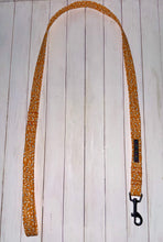 Load image into Gallery viewer, Seville Lead