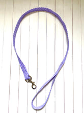 Load image into Gallery viewer, Lilac Polka Dot Lead