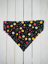 Load image into Gallery viewer, English Country Garden Bandana