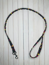 Load image into Gallery viewer, English Country Garden Lead