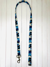 Load image into Gallery viewer, Blue Camouflage Lead