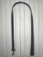 Load image into Gallery viewer, Salty Ol’ Sea Dog Lead