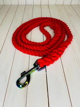Load image into Gallery viewer, Super Soft Rope Lead - Red