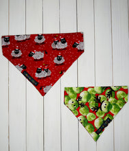 Load image into Gallery viewer, ‘Fleece’ Navidad 2 in 1 Bandana
