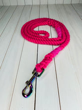 Load image into Gallery viewer, Super Soft Rope Lead - Pink
