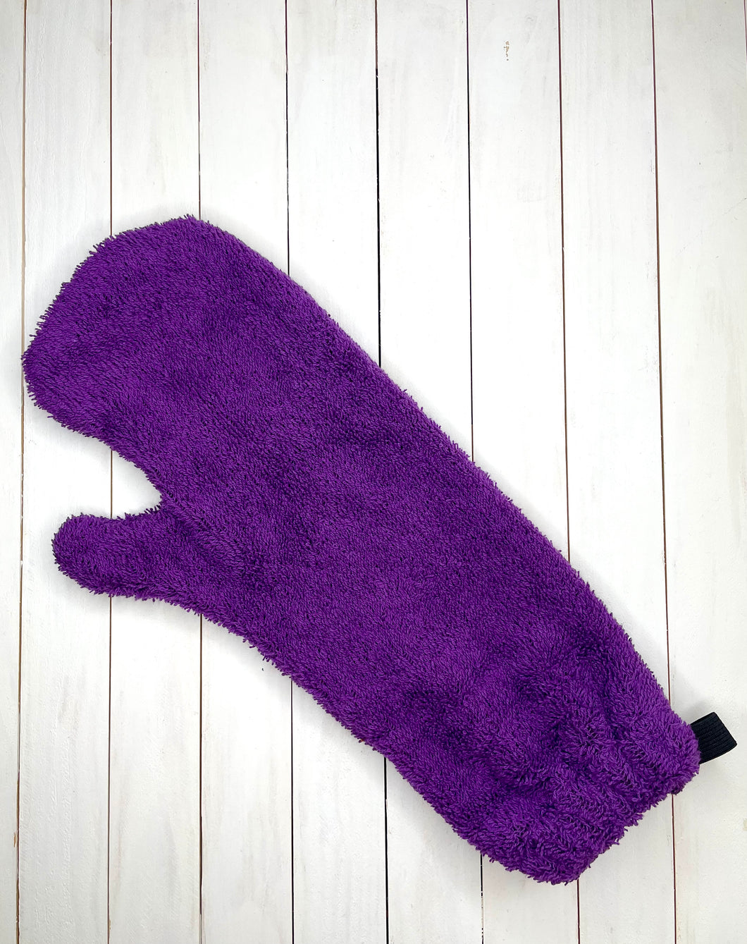 Violet Muddy Paw Drying Mitt