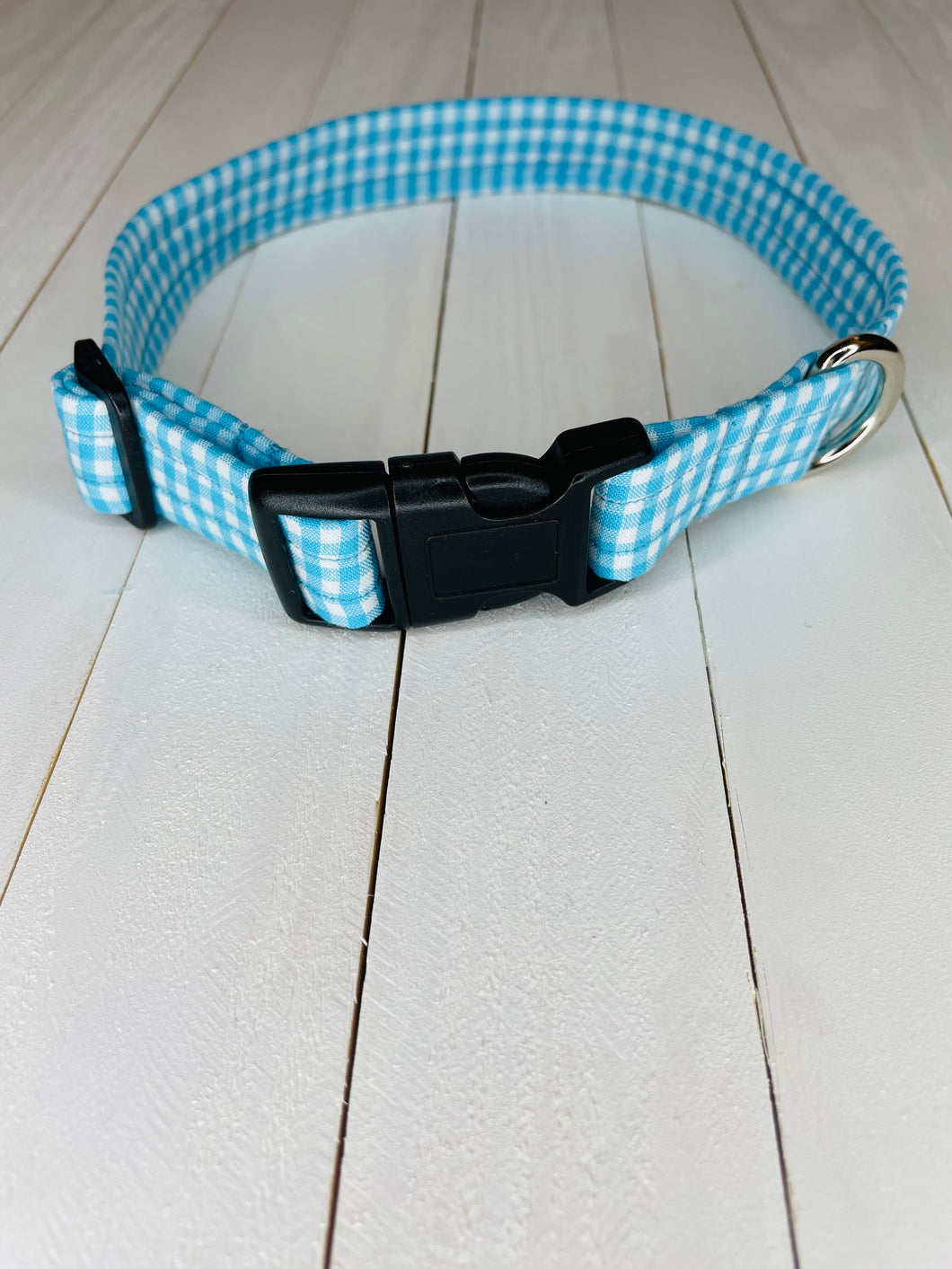 Gingham Collar